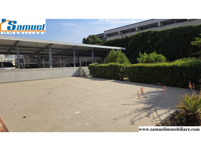 Giarre, zona c.so Europa, appartamento con giardino privato e garage doppio (CT)